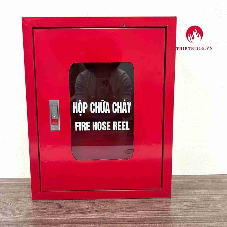 Kiểm tra kỹ hộp đựng bình chữa cháy sau khi lắp đặt