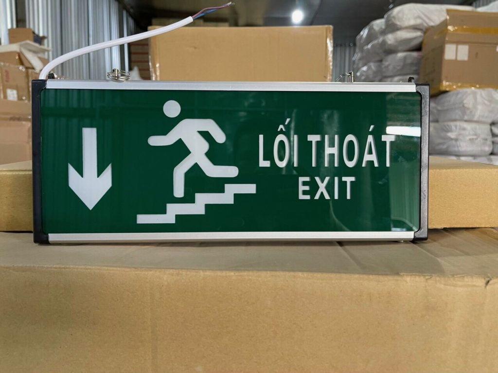 Đèn exit 2 mặt chỉ cầu thang + Tem kiểm định