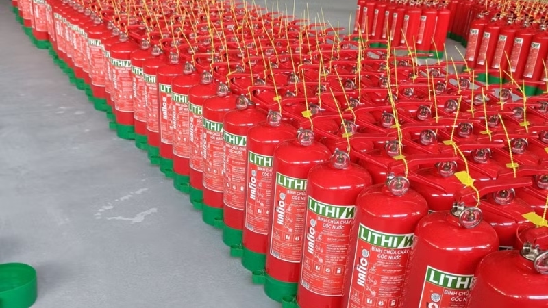 Bình chữa cháy gốc nước 3L được cấu tạo từ nhiều chi tiết chất lượng cao