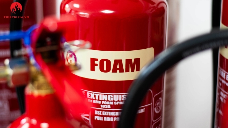Bình chữa cháy bọt Foam 9L là thiết bị PCCC được nhiều doanh nghiệp và hộ gia đình tin dùng