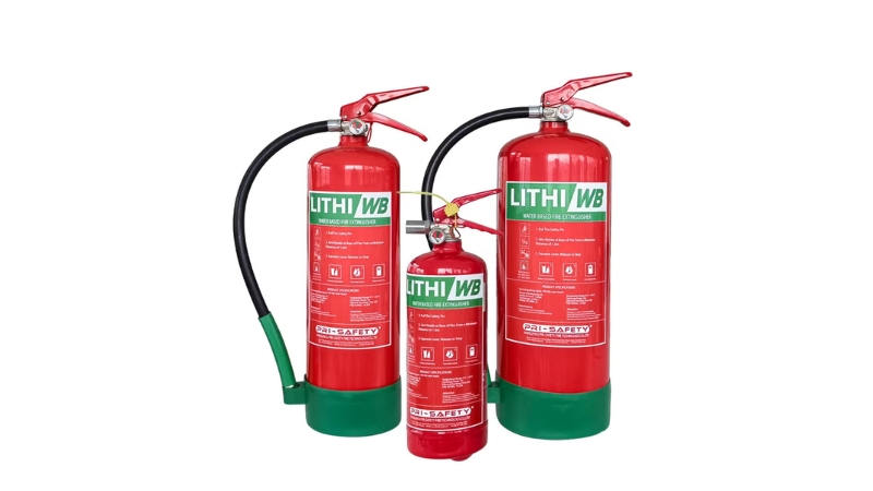 Bình chữa cháy gốc nước 4L được thiết kế theo tiêu chuẩn an toàn quốc tế