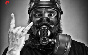 cách đeo mặt nạ phòng độc