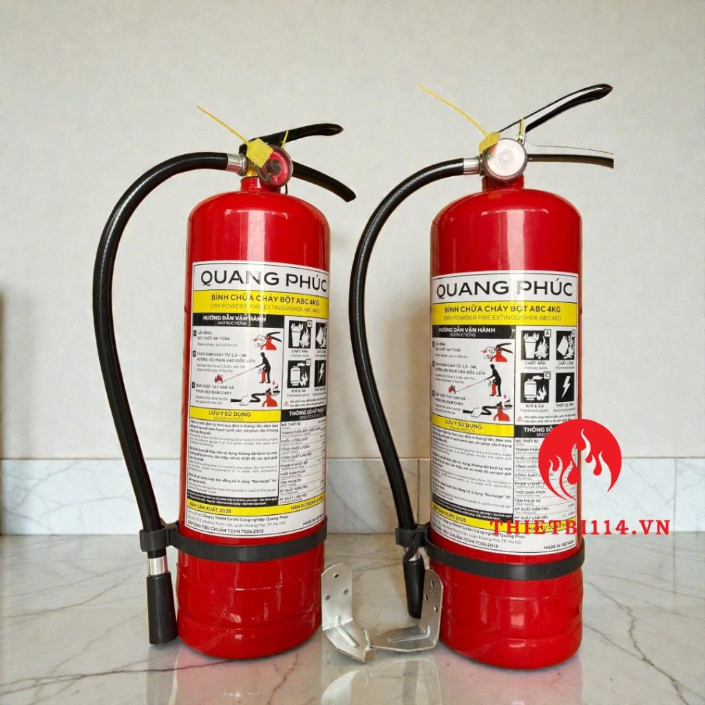 Bình chữa cháy Quang Phúc ABC 4kg+ Tem kiểm định
