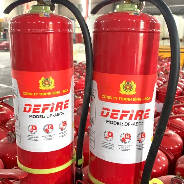 Bình chữa cháy bột ABC 4kg Defire DF-ABC4 nhãn Công ty Thanh Bình BCA
