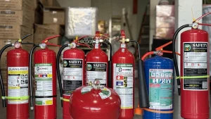 Các dòng bình chữa cháy bột ABC, khí CO2, gốc nước và quả cầu tự động tại kho Thietbi114