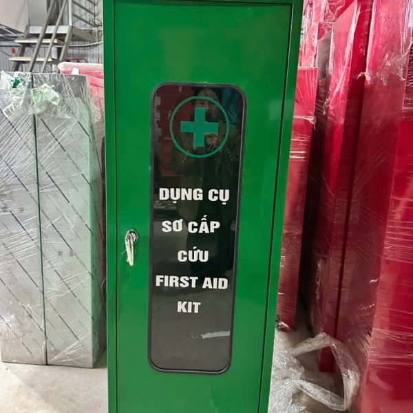 Tủ dụng cụ sơ cấp cứu xưởng gia công tại xưởng