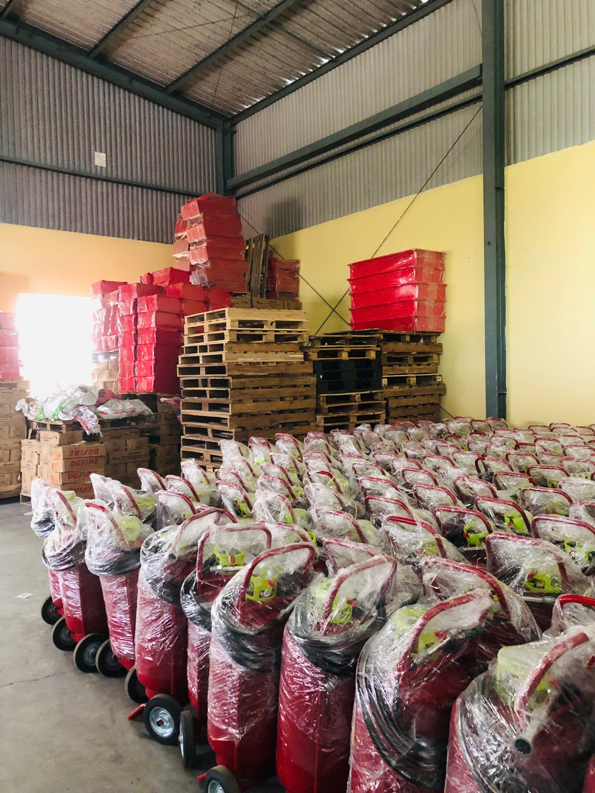 Kho bình chữa cháy xe đẩy 83MEC Kho bình chữa cháy xe đẩy 83MEC