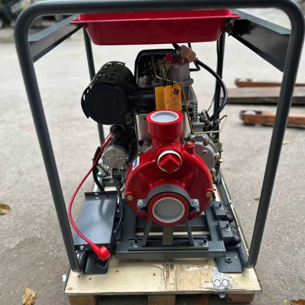 Đầu bơm li tâm và khung ống thép máy bơm diesel Windy KP 188FB